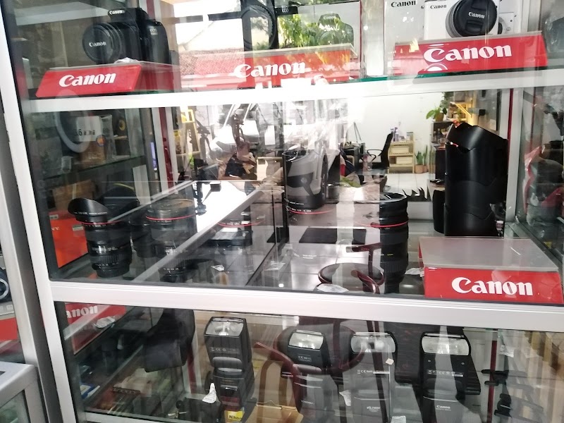 Alba Watch: Cilacap's Most Complete Watch Shop
